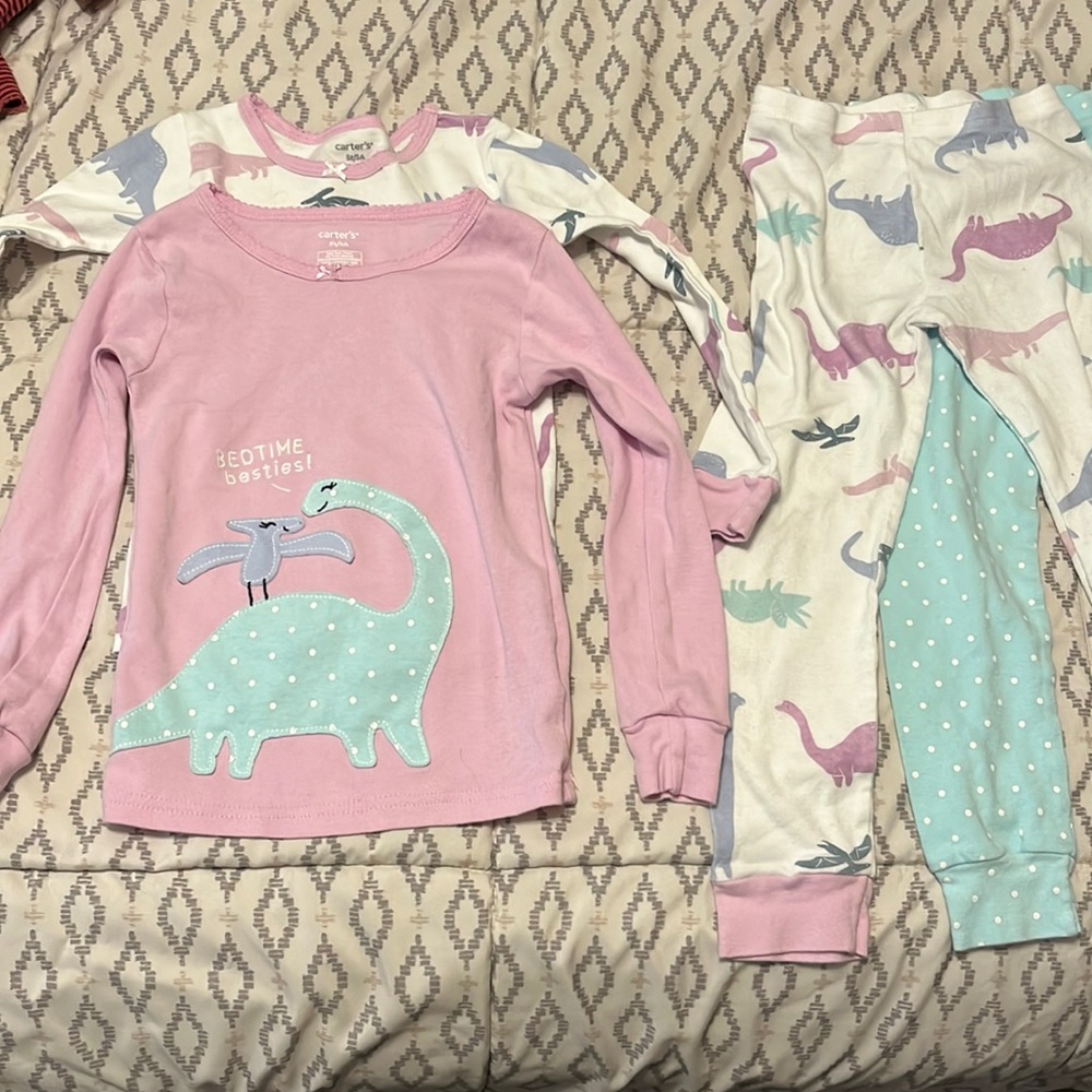 Size 5t 4 piece Carters pajama set